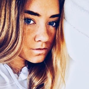 Meet your Posher, Meaghan